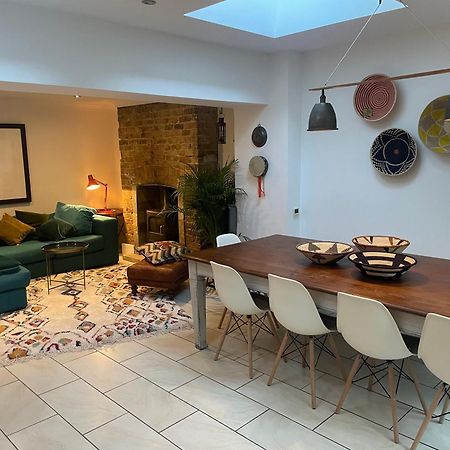 Beautiful London Victorian House, Sleeps 12 Villa Exterior photo