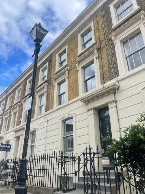 Beautiful London Victorian House, Sleeps 12 Villa Exterior photo